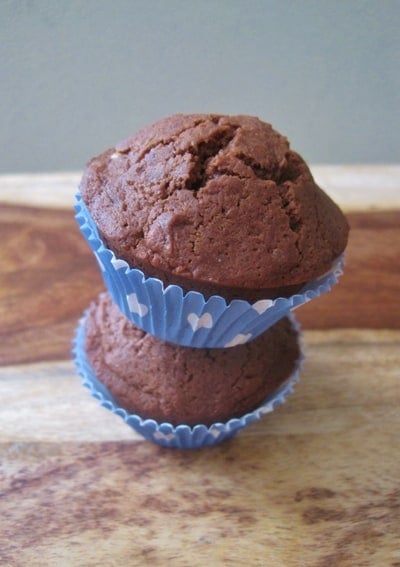 chocolate peanut butter-stuffed cookie cups