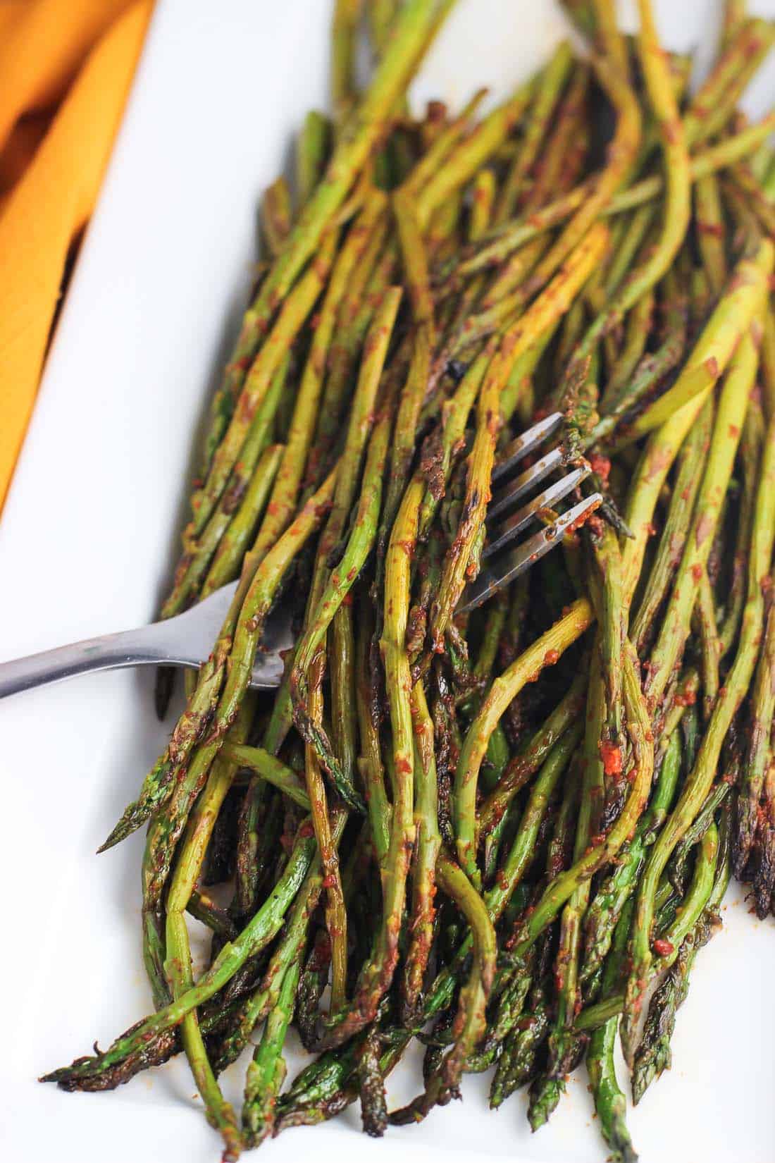 Spicy stovetop asparagus