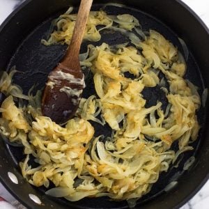 How to Make Caramelized Onions