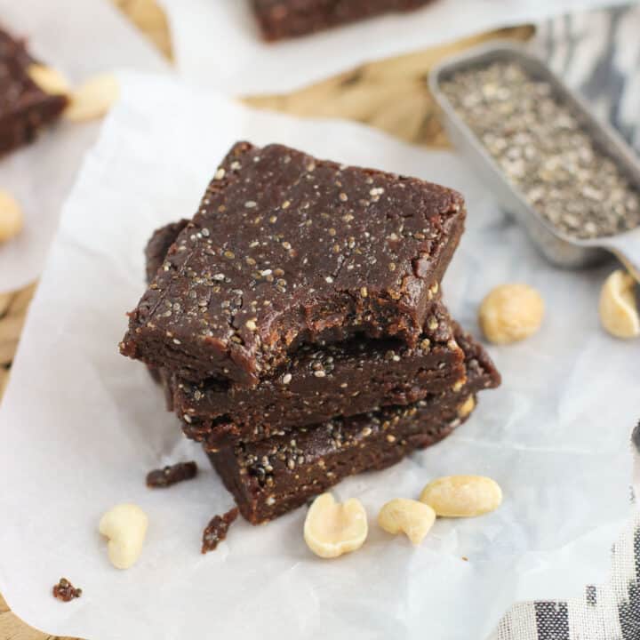 Chocolate Peanut Butter Chia Bars