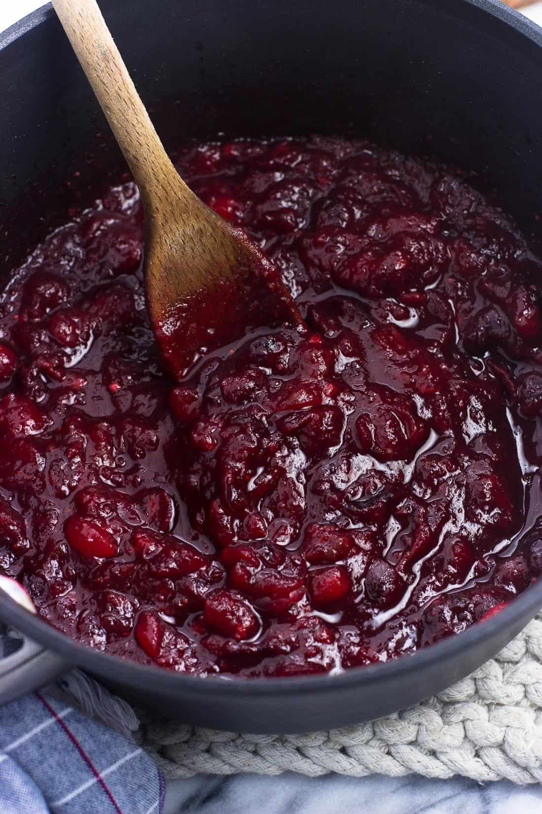 Slightly Spicy Cranberry Sauce