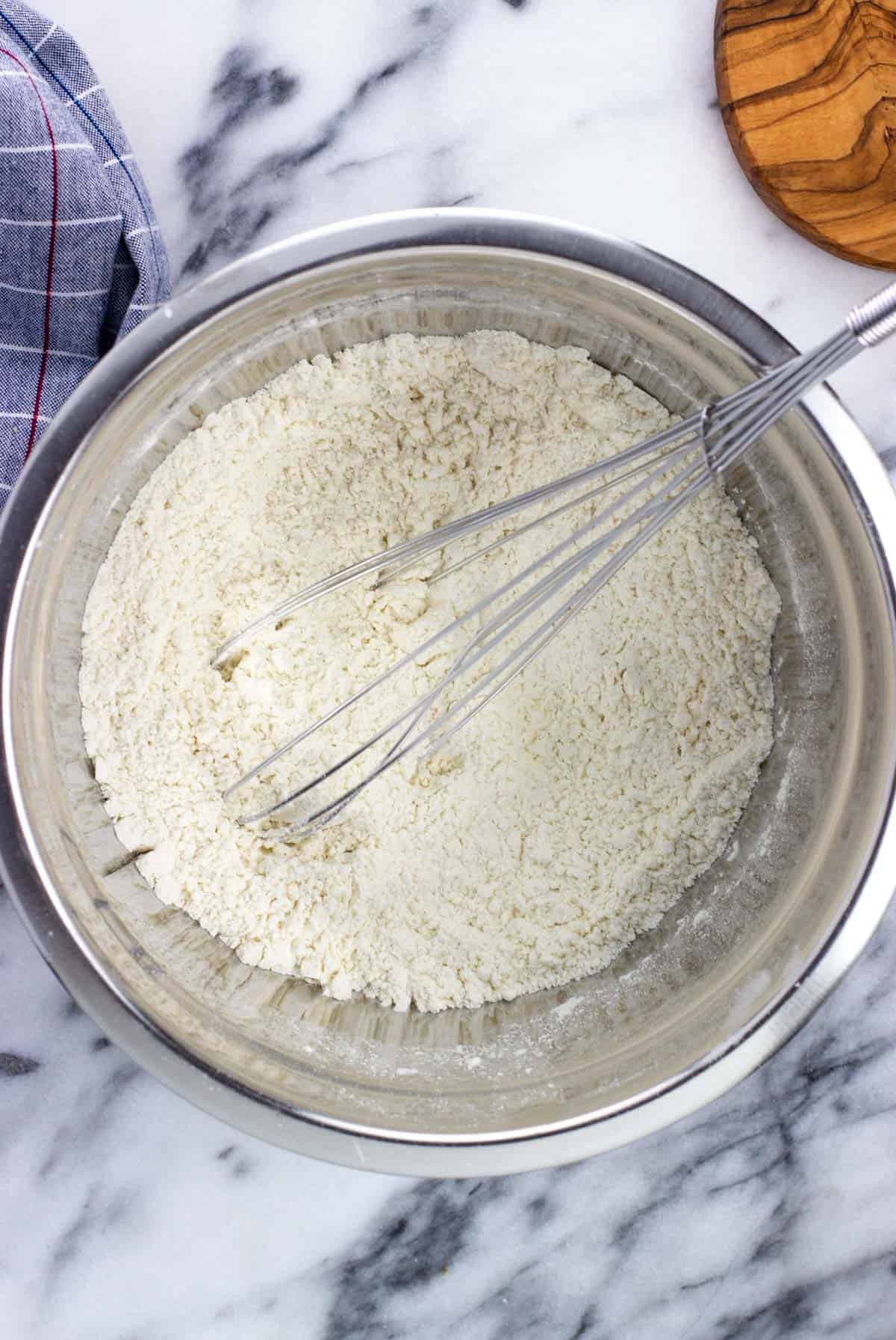 The dry ingredients whisked together in a separate bowl.