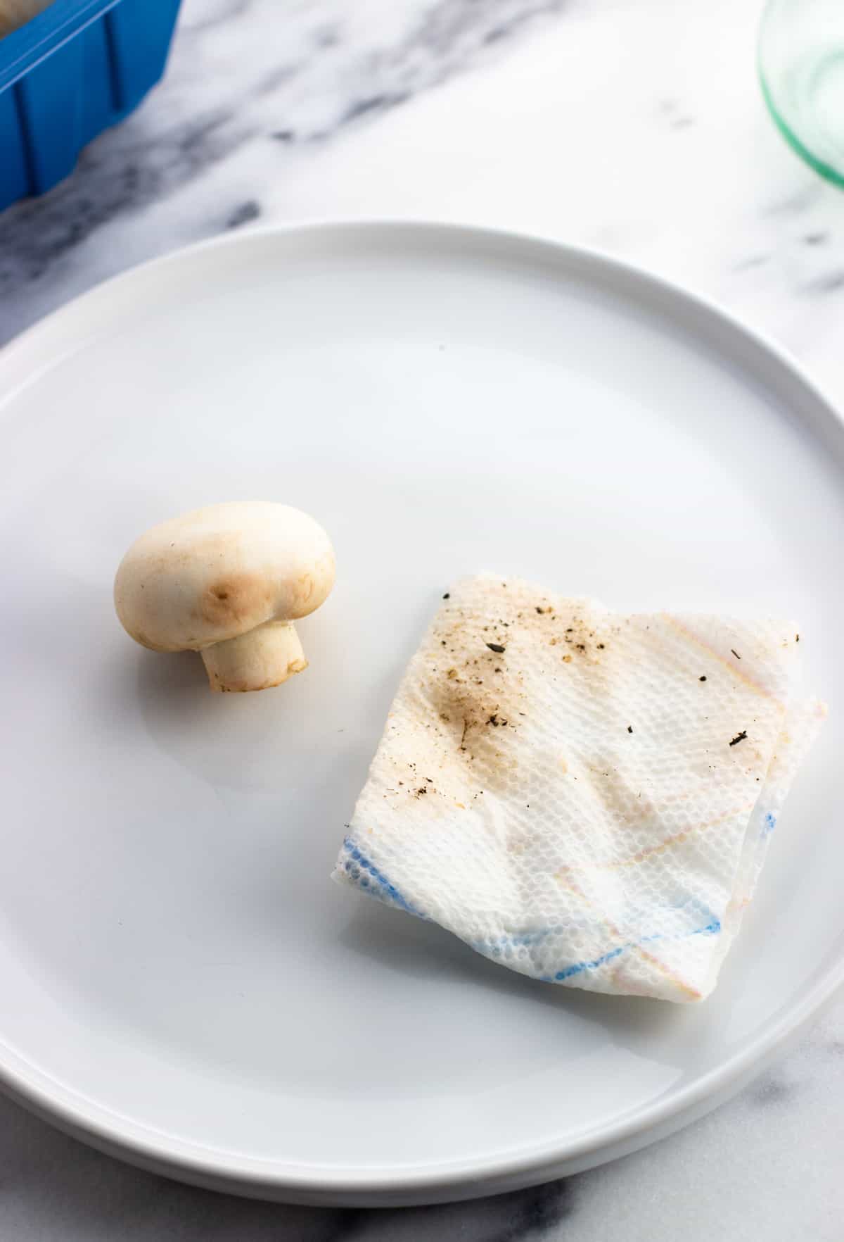 How To Clean Mushrooms: A Step-By-Step Guide