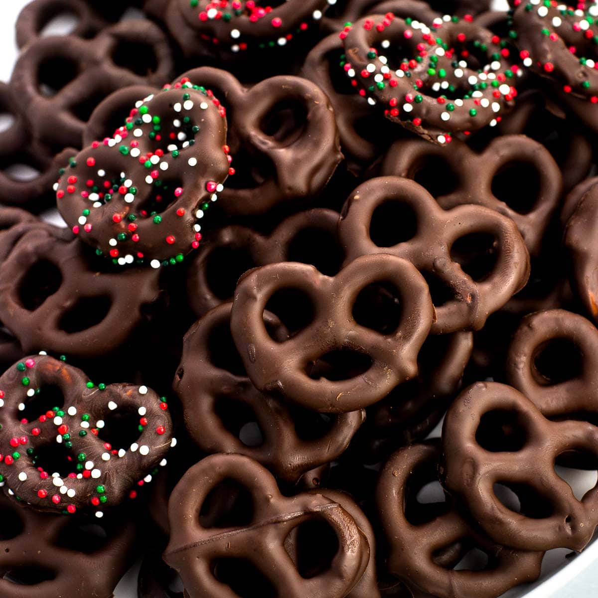 Dark Chocolate Peppermint Pretzels-image