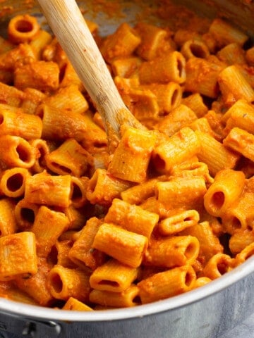 A big pan of spicy rigatoni vodka.