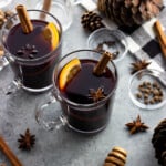 Glass mugs filled with vin brulé.