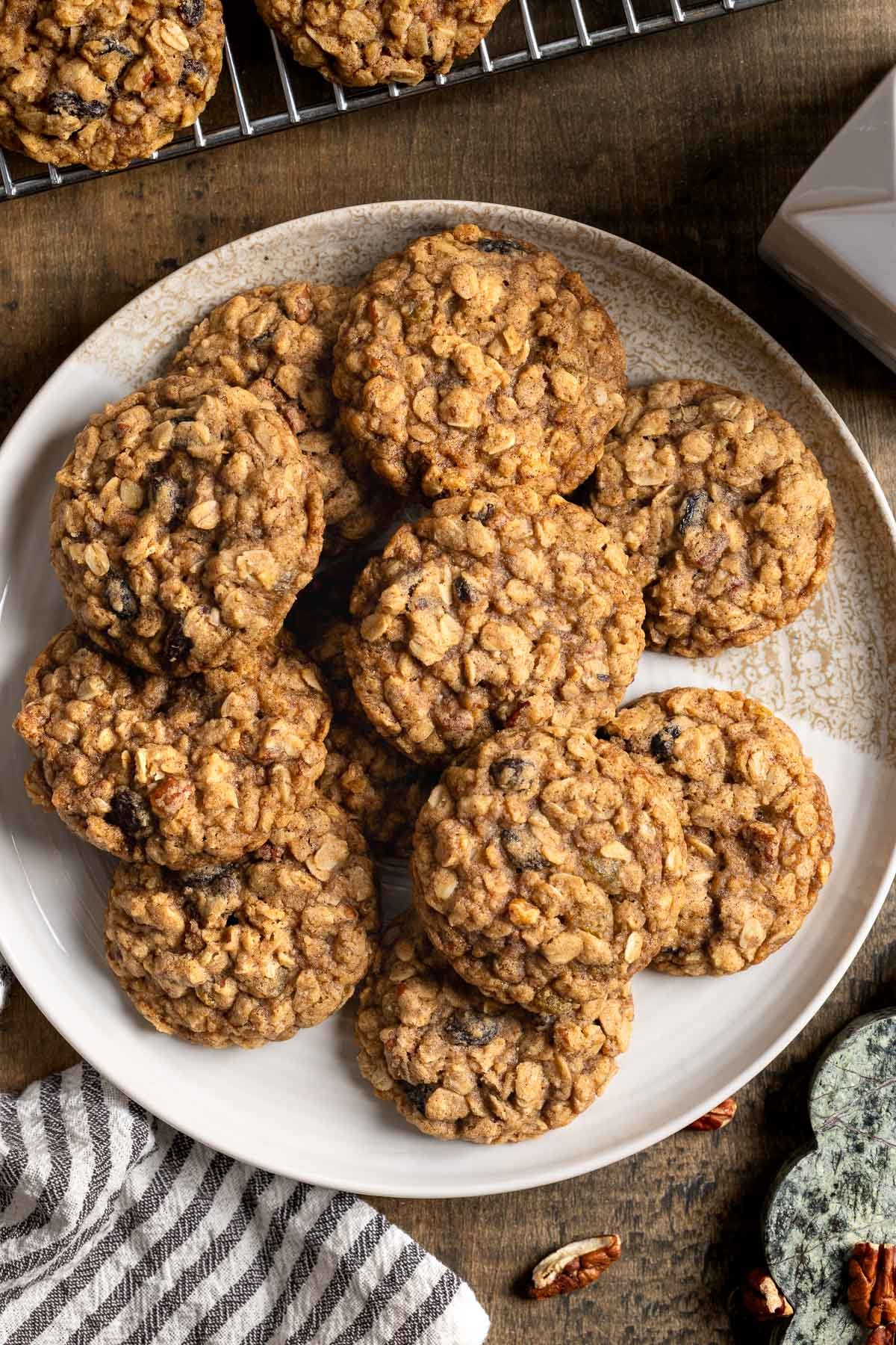 A serving plate of cookies.