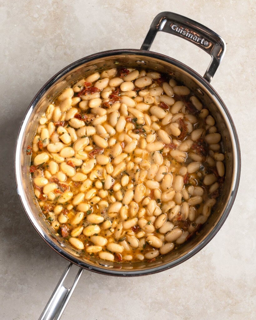 A creamy Tuscan white bean skillet ready to serve.